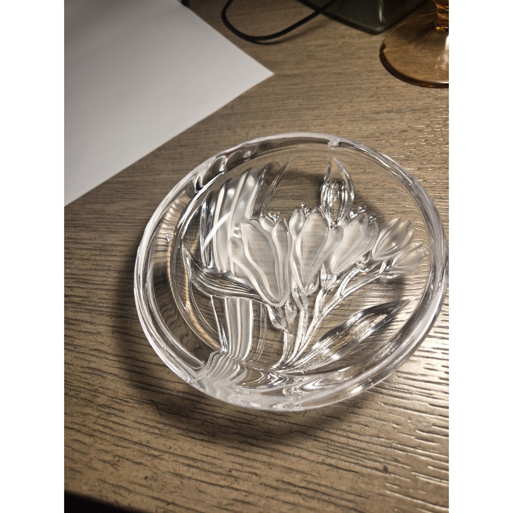 Mikasa Parisian Iris Round Candy Dish Glass Crystal Clear Frosted 5"